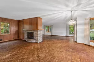 124 Natchez Ave N, Golden Valley, MN 55422 - Photo 3