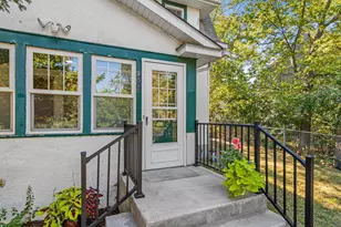 902 Hunt Pl, Saint Paul, MN 55114 - Photo 25