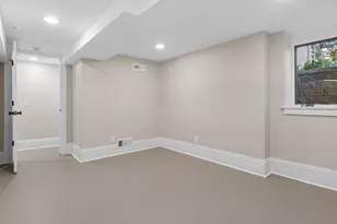 902 Hunt Pl, Saint Paul, MN 55114 - Photo 21