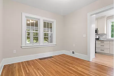 902 Hunt Place, Saint Paul, MN 55114 - Photo 5