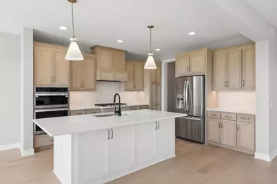 10409 Blackmoor Road, Woodbury, MN 55129 - Photo 5