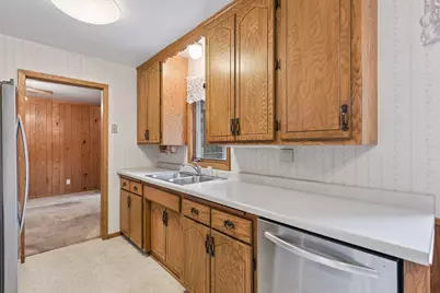 8367 Greene Avenue S, Cottage Grove, MN 55016 - Photo 13