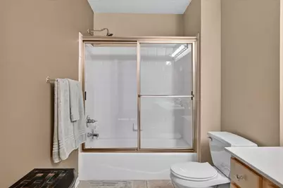 798 Cedar Street #2, Saint Paul, MN 55103 - Photo 19