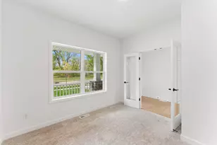 7540 Lower 42nd St N, Oakdale, MN 55128 - Photo 11