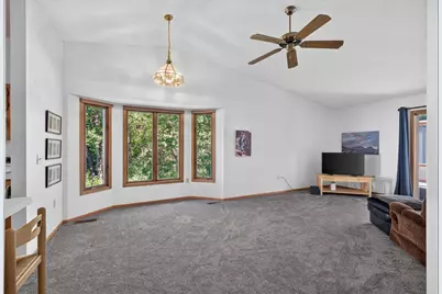 8709 Norway Street NW, Coon Rapids, MN 55433 - Photo 5