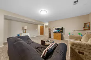 812 Lancer Dr NE, Owatonna, MN 55060 - Photo 31