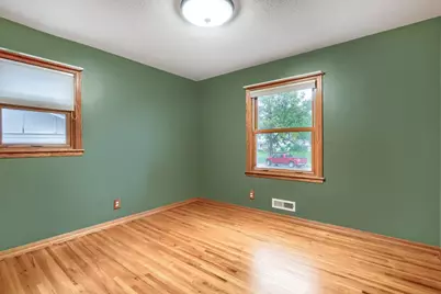 10440 Zion Street NW, Coon Rapids, MN 55433 - Photo 13