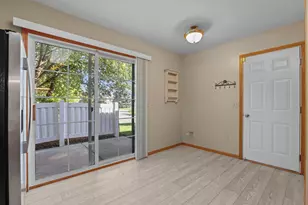 1358 Idlewood Way, Shakopee, MN 55379 - Photo 5