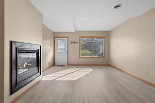 1358 Idlewood Way, Shakopee, MN 55379 - Photo 7