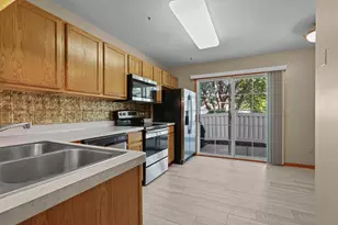 1358 Idlewood Way, Shakopee, MN 55379 - Photo 3