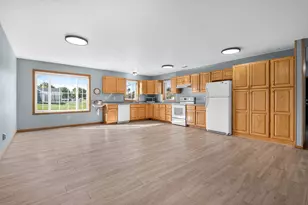 1110 2nd St NE, Elbow Lake, MN 56531 - Photo 3