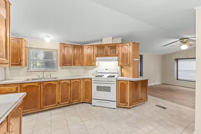 6167 Royal River Road, Braham, MN 55006 - Photo 9
