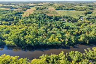 6167 Royal River Rd, Braham, MN 55006 - Photo 5