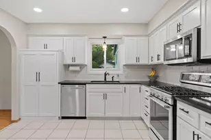 9612 Union Terrace Ln N, Maple Grove, MN 55369 - Photo 7