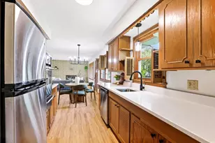 3988 Wisconsin Ave N, New Hope, MN 55427 - Photo 7