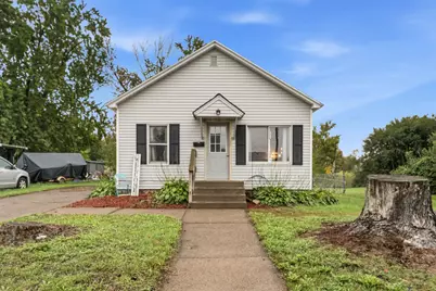 1140 3rd Avenue SW, Pine City, MN 55063 - Photo 1