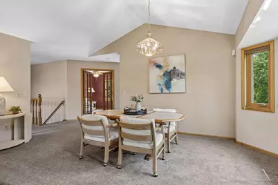 314 Wedgewood Drive, Mahtomedi, MN 55115 - Photo 15