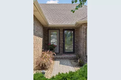 314 Wedgewood Drive, Mahtomedi, MN 55115 - Photo 9