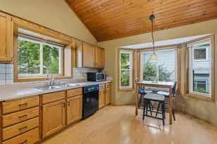 4093 W 131st St, Savage, MN 55378 - Photo 9