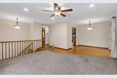 533 Ravoux Road, Chaska, MN 55318 - Photo 7