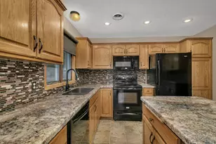 424 5th St S, Sauk Rapids, MN 56379 - Photo 11