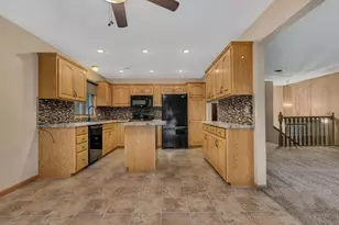 424 5th St S, Sauk Rapids, MN 56379 - Photo 13