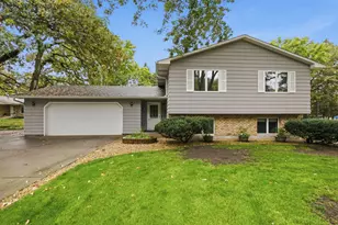 424 5th St S, Sauk Rapids, MN 56379 - Photo 1