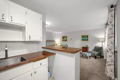 2536 Dupont Avenue S #101, Minneapolis, MN 55405 - Photo 7