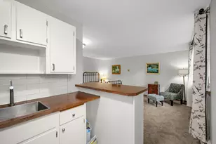 2536 Dupont Ave S, Minneapolis, MN 55405 - Photo 7