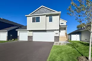 25868 Emerson Ct, Wyoming, MN 55092 - Photo 1