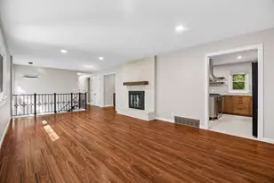 4335 Briarwood Dr, Minnetonka, MN 55343 - Photo 9