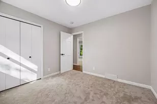 4335 Briarwood Dr, Minnetonka, MN 55343 - Photo 31
