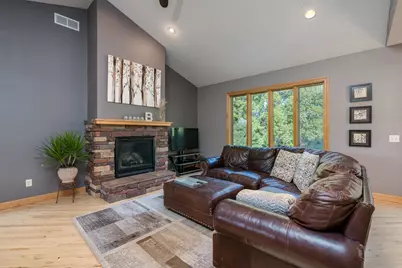 44229 Willow Road, Saint Peter, MN 56082 - Photo 9