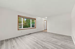 6980 Alpine Trail, Eden Prairie, MN 55346 - Photo 13