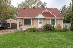 1809 Jackson St, Maplewood, MN 55117 - Photo 1