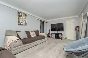 1809 Jackson St, Maplewood, MN 55117 - Photo 5