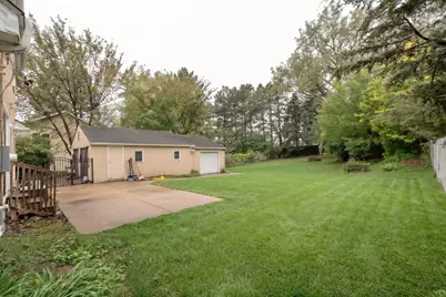 1809 Jackson Street, Maplewood, MN 55117 - Photo 15
