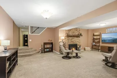 992 McLean Avenue, Saint Paul, MN 55106 - Photo 25