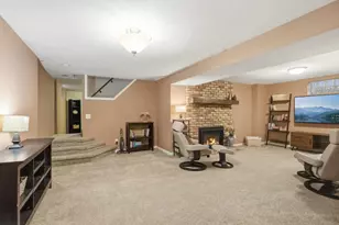 992 McLean Ave, Saint Paul, MN 55106 - Photo 25