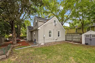 992 McLean Ave, Saint Paul, MN 55106 - Photo 35