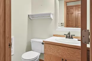 4840 Sparrow Rd, Minnetonka, MN 55345 - Photo 37
