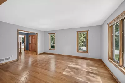 4840 Sparrow Road, Minnetonka, MN 55345 - Photo 3