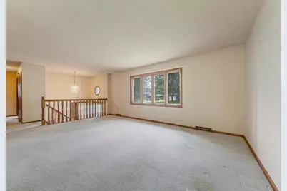 1513 Eisenhower Court, Northfield, MN 55057 - Photo 5