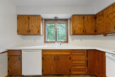1513 Eisenhower Court, Northfield, MN 55057 - Photo 9