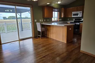 500 4th Ave NE, Hayfield, MN 55940 - Photo 11