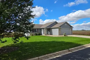 500 4th Ave NE, Hayfield, MN 55940 - Photo 43