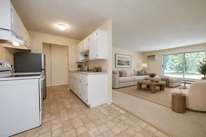 2007 E 122nd Street #B5, Burnsville, MN 55337 - Photo 5