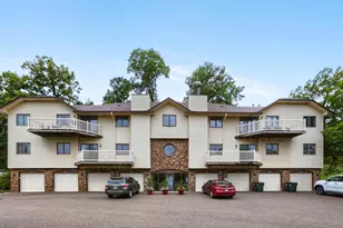 4183 Hilltop Point, Eagan, MN 55123 - Photo 3