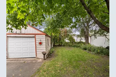 3153 Maryland Avenue S, Saint Louis Park, MN 55426 - Photo 23