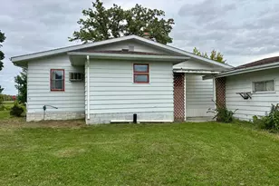 137 W 5th St, Newfolden, MN 56738 - Photo 9